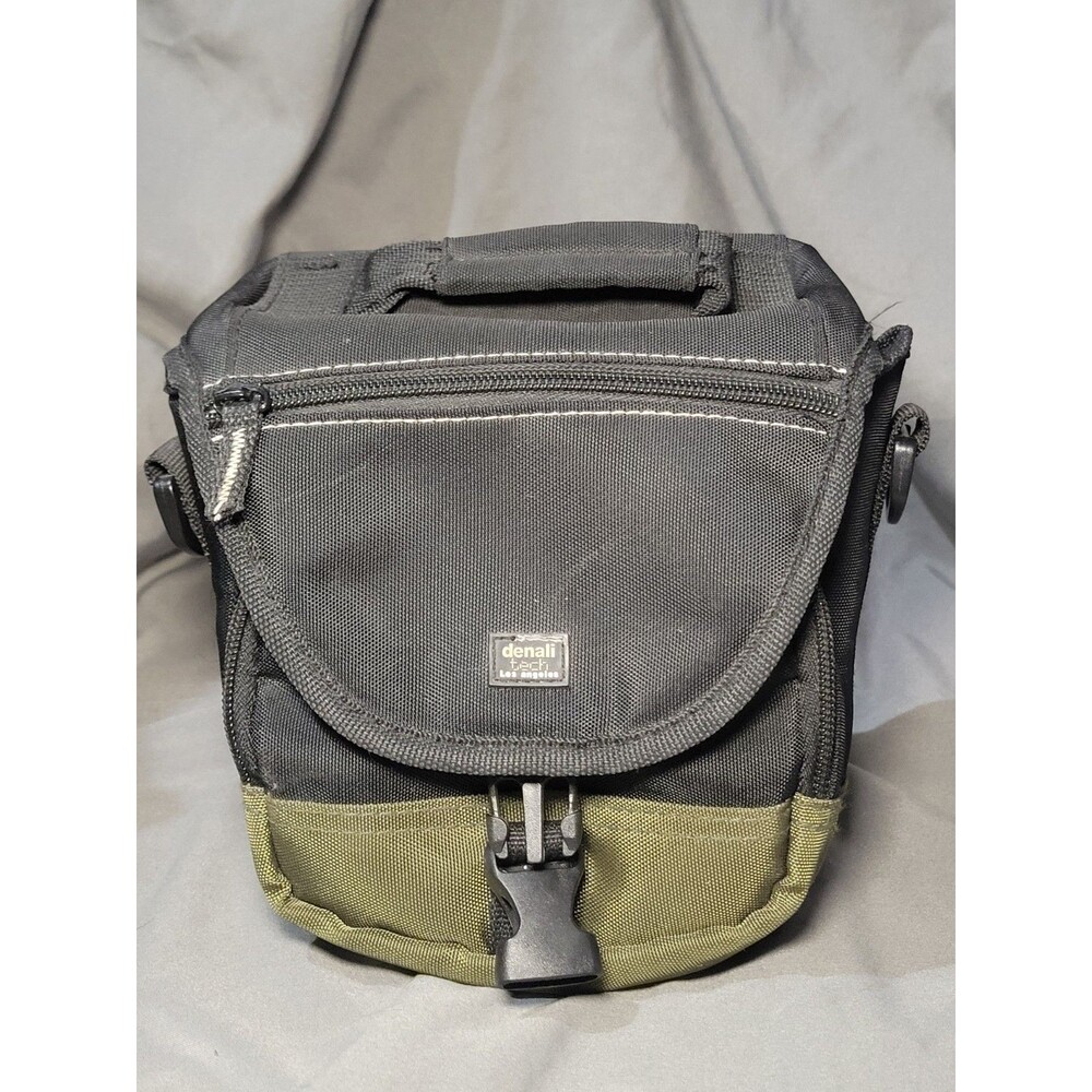 Denali Tech Los Angeles Camera Carry Shoulder Bag Padded Nylon Black Green